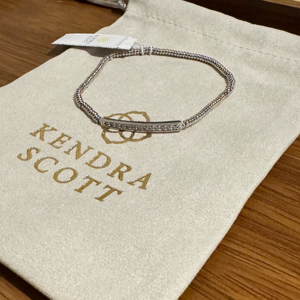 NEW Kendra Scott Addison Stretch Bracelet in Silver